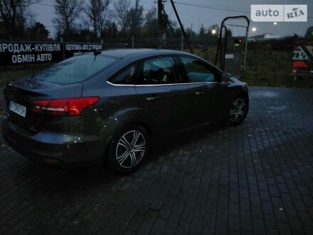 Серый Форд Фокус, объемом двигателя 2 л и пробегом 108 тыс. км за 9400 $, фото 1 на Automoto.ua