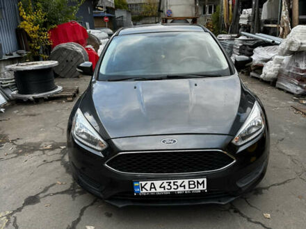 Форд Фокус 2016 в Киеве на Automoto.ua Серый Форд Фокус, объемом двигателя 2 л и пробегом 223 тыс. км за 7300 $, фото 1 на Automoto.ua
