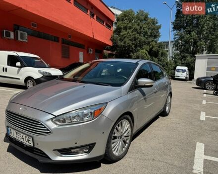 Сірий Форд Фокус, об'ємом двигуна 2 л та пробігом 210 тис. км за 9500 $, фото 1 на Automoto.ua