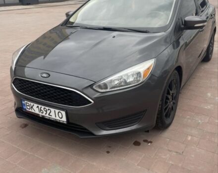 Сірий Форд Фокус, об'ємом двигуна 2 л та пробігом 200 тис. км за 7800 $, фото 1 на Automoto.ua