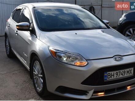 Сірий Форд Фокус, об'ємом двигуна 0 л та пробігом 71 тис. км за 9800 $, фото 1 на Automoto.ua