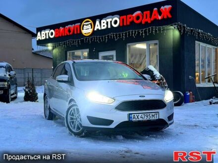 Сірий Форд Фокус, об'ємом двигуна 2 л та пробігом 217 тис. км за 6800 $, фото 1 на Automoto.ua
