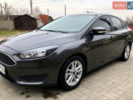 Сірий Форд Фокус, об'ємом двигуна 2 л та пробігом 122 тис. км за 8500 $, фото 1 на Automoto.ua