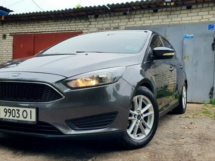 Сірий Форд Фокус, об'ємом двигуна 2 л та пробігом 70 тис. км за 9100 $, фото 1 на Automoto.ua