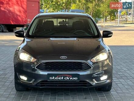 Форд Фокус 2016 в Николаеве на Automoto.ua Серый Форд Фокус, объемом двигателя 2 л и пробегом 147 тыс. км за 8399 $, фото 1 на Automoto.ua