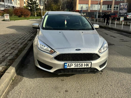 Серый Форд Фокус, объемом двигателя 2 л и пробегом 121 тыс. км за 9000 $, фото 1 на Automoto.ua