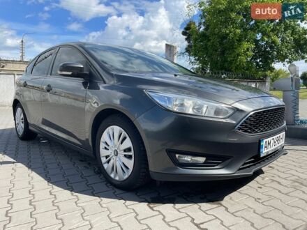 Сірий Форд Фокус, об'ємом двигуна 1.5 л та пробігом 235 тис. км за 8100 $, фото 1 на Automoto.ua
