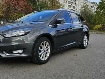 Серый Форд Фокус, объемом двигателя 1.5 л и пробегом 238 тыс. км за 10800 $, фото 1 на Automoto.ua