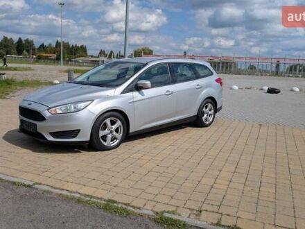 Серый Форд Фокус, объемом двигателя 1.5 л и пробегом 303 тыс. км за 9200 $, фото 1 на Automoto.ua