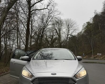 Серый Форд Фокус, объемом двигателя 2 л и пробегом 148 тыс. км за 8500 $, фото 1 на Automoto.ua