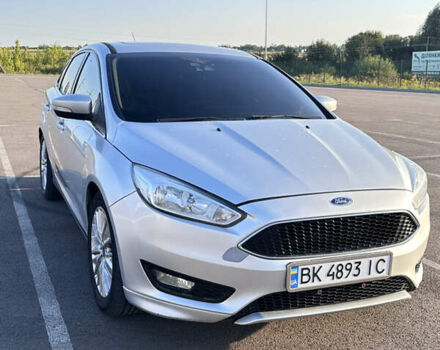 Серый Форд Фокус, объемом двигателя 2 л и пробегом 200 тыс. км за 8200 $, фото 1 на Automoto.ua