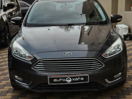 Сірий Форд Фокус, об'ємом двигуна 2 л та пробігом 224 тис. км за 9500 $, фото 1 на Automoto.ua