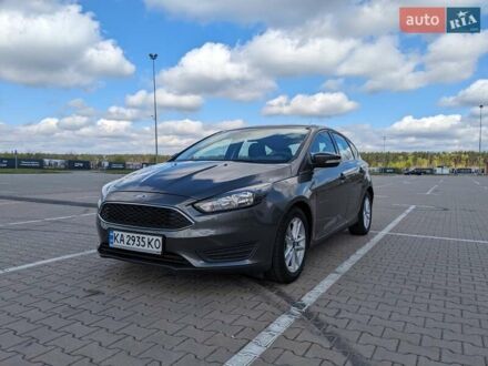 Форд Фокус 2017 в Киеве на Automoto.ua Серый Форд Фокус, объемом двигателя 2 л и пробегом 109 тыс. км за 8400 $, фото 1 на Automoto.ua
