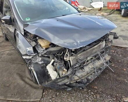 Серый Форд Фокус, объемом двигателя 2 л и пробегом 160 тыс. км за 2600 $, фото 1 на Automoto.ua