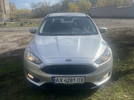 Сірий Форд Фокус, об'ємом двигуна 1 л та пробігом 75 тис. км за 8350 $, фото 1 на Automoto.ua