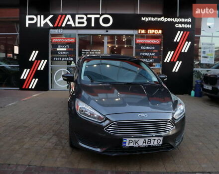 Серый Форд Фокус, объемом двигателя 2 л и пробегом 116 тыс. км за 7800 $, фото 1 на Automoto.ua