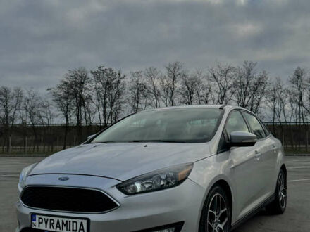 Серый Форд Фокус, объемом двигателя 2 л и пробегом 117 тыс. км за 10000 $, фото 1 на Automoto.ua