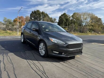 Серый Форд Фокус, объемом двигателя 2 л и пробегом 62 тыс. км за 7500 $, фото 1 на Automoto.ua