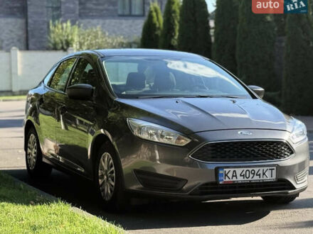 Серый Форд Фокус, объемом двигателя 2 л и пробегом 127 тыс. км за 7800 $, фото 1 на Automoto.ua
