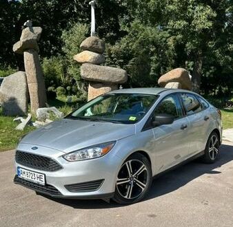Сірий Форд Фокус, об'ємом двигуна 2 л та пробігом 209 тис. км за 8800 $, фото 1 на Automoto.ua