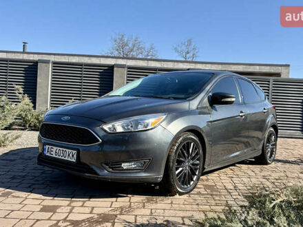 Серый Форд Фокус, объемом двигателя 2 л и пробегом 185 тыс. км за 9500 $, фото 1 на Automoto.ua