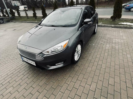 Форд Фокус 2017 в Тернополе на Automoto.ua Серый Форд Фокус, объемом двигателя 2 л и пробегом 135 тыс. км за 9500 $, фото 1 на Automoto.ua
