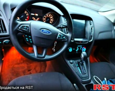 Серый Форд Фокус, объемом двигателя 2 л и пробегом 136 тыс. км за 8499 $, фото 1 на Automoto.ua