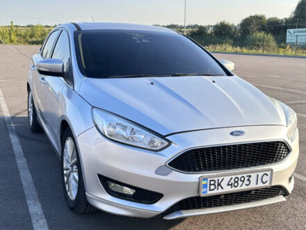 Сірий Форд Фокус, об'ємом двигуна 2 л та пробігом 200 тис. км за 7800 $, фото 1 на Automoto.ua