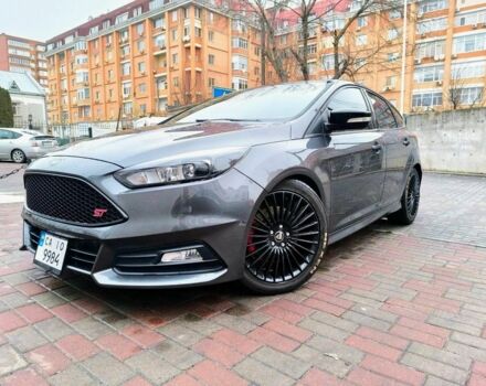 Серый Форд Фокус, объемом двигателя 2 л и пробегом 97 тыс. км за 11000 $, фото 1 на Automoto.ua