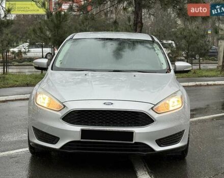 Сірий Форд Фокус, об'ємом двигуна 2 л та пробігом 80 тис. км за 10950 $, фото 1 на Automoto.ua