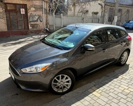 Сірий Форд Фокус, об'ємом двигуна 2 л та пробігом 120 тис. км за 8000 $, фото 1 на Automoto.ua