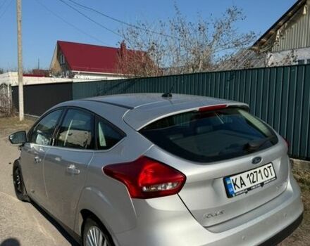 Серый Форд Фокус, объемом двигателя 2 л и пробегом 130 тыс. км за 5800 $, фото 1 на Automoto.ua