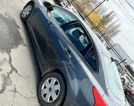 Серый Форд Фокус, объемом двигателя 2 л и пробегом 154 тыс. км за 10300 $, фото 1 на Automoto.ua