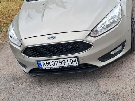 Сірий Форд Фокус, об'ємом двигуна 2 л та пробігом 218 тис. км за 15400 $, фото 1 на Automoto.ua
