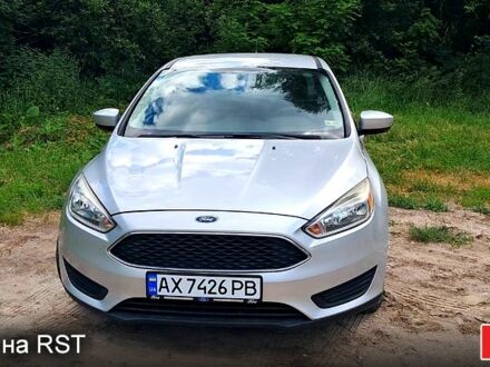 Сірий Форд Фокус, об'ємом двигуна 1 л та пробігом 125 тис. км за 8999 $, фото 1 на Automoto.ua