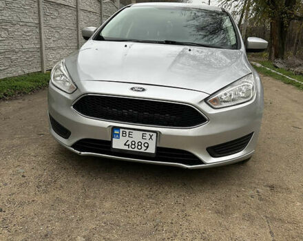 Сірий Форд Фокус, об'ємом двигуна 2 л та пробігом 75 тис. км за 9800 $, фото 1 на Automoto.ua