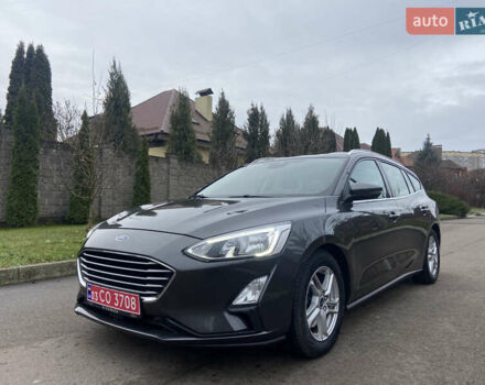 Серый Форд Фокус, объемом двигателя 1.5 л и пробегом 193 тыс. км за 12600 $, фото 1 на Automoto.ua