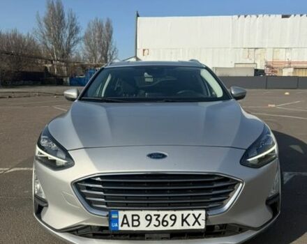 Серый Форд Фокус, объемом двигателя 1.5 л и пробегом 185 тыс. км за 15500 $, фото 1 на Automoto.ua