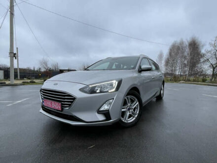 Серый Форд Фокус, объемом двигателя 1.5 л и пробегом 201 тыс. км за 13500 $, фото 1 на Automoto.ua