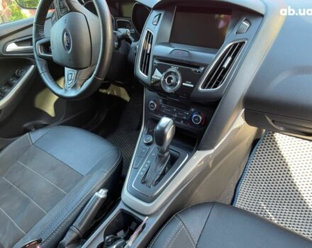 Синий Форд Фокус, объемом двигателя 1.9 л и пробегом 52 тыс. км за 12500 $, фото 14 на Automoto.ua