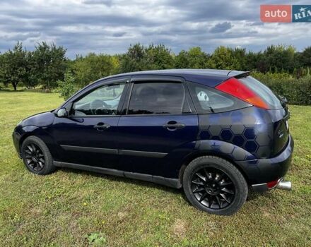 Синій Форд Фокус, об'ємом двигуна 1.6 л та пробігом 254 тис. км за 3000 $, фото 2 на Automoto.ua