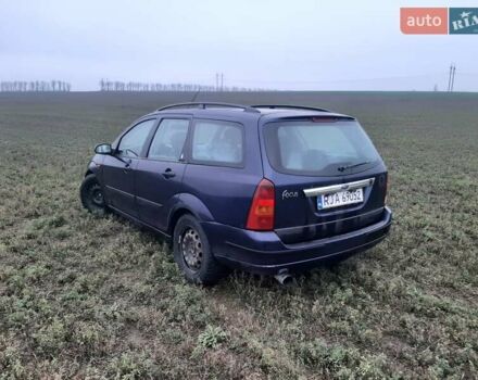 Синій Форд Фокус, об'ємом двигуна 1.6 л та пробігом 390 тис. км за 1100 $, фото 10 на Automoto.ua