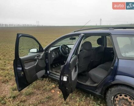 Синій Форд Фокус, об'ємом двигуна 1.6 л та пробігом 390 тис. км за 1100 $, фото 4 на Automoto.ua