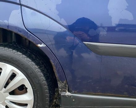 Синій Форд Фокус, об'ємом двигуна 1.8 л та пробігом 255 тис. км за 1800 $, фото 5 на Automoto.ua