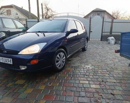 Синий Форд Фокус, объемом двигателя 1.8 л и пробегом 250 тыс. км за 950 $, фото 3 на Automoto.ua