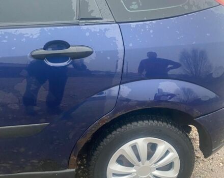 Синій Форд Фокус, об'ємом двигуна 1.8 л та пробігом 255 тис. км за 1800 $, фото 16 на Automoto.ua