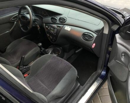 Синій Форд Фокус, об'ємом двигуна 1.8 л та пробігом 245 тис. км за 1400 $, фото 8 на Automoto.ua