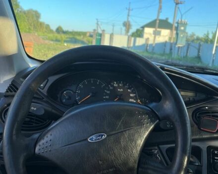 Синій Форд Фокус, об'ємом двигуна 1.6 л та пробігом 309 тис. км за 2300 $, фото 3 на Automoto.ua