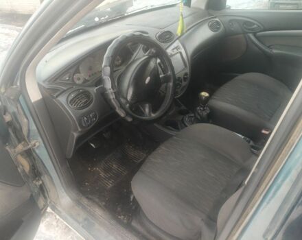 Синій Форд Фокус, об'ємом двигуна 2 л та пробігом 2 тис. км за 700 $, фото 4 на Automoto.ua