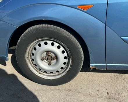 Синій Форд Фокус, об'ємом двигуна 1.8 л та пробігом 230 тис. км за 1900 $, фото 2 на Automoto.ua